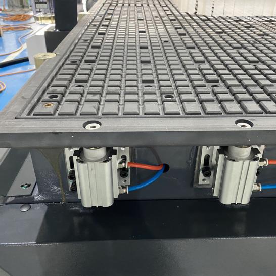 vacuum cnc table